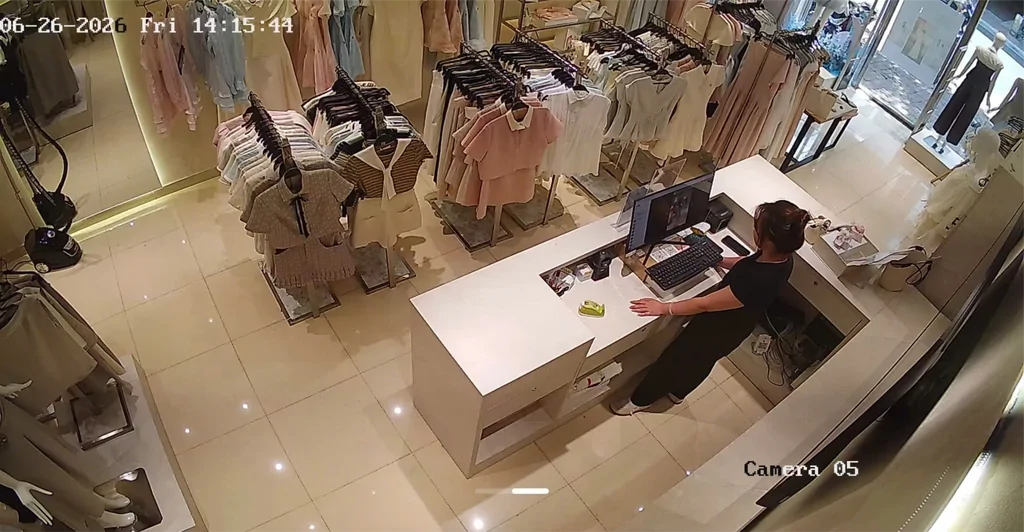 camera-dome-hikvision-o-shop-bacu-vung-tau